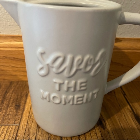 MARY & MARTHA Sugar & Creamer Set - Picture 9 of 10